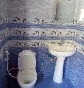 Bathroom - Mantra Yoga & Meditation School Rishikesh