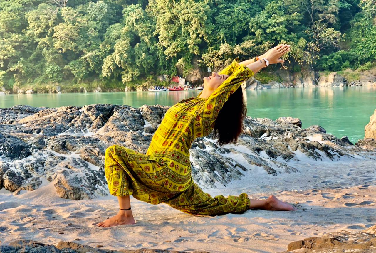 Explore 27 Days 300 Hours Yoga Teacher Training In Rishikesh